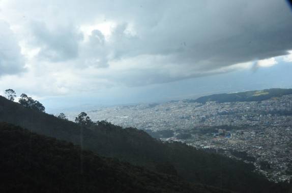 Quito vista do alto do teleférico, no Equador